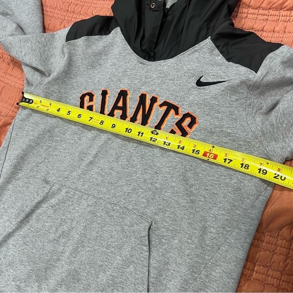 Nike Gray and Black Giants Hoodie - Picture 7 of 7